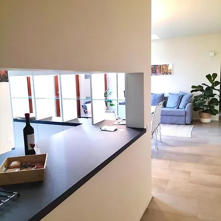 Appartamento Verde Rame In Citta' Alta Con Garage Charme E Relax Bergamo